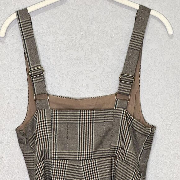 Urban Outfitters Cassidy Shorts Romper Medium Brown Plaid Square Neck - Picture 7 of 9